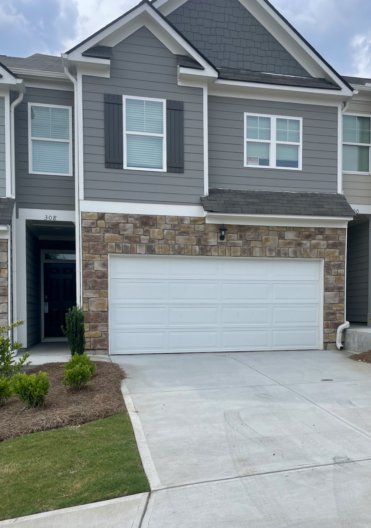 308 Stoneybrook Drive - 1