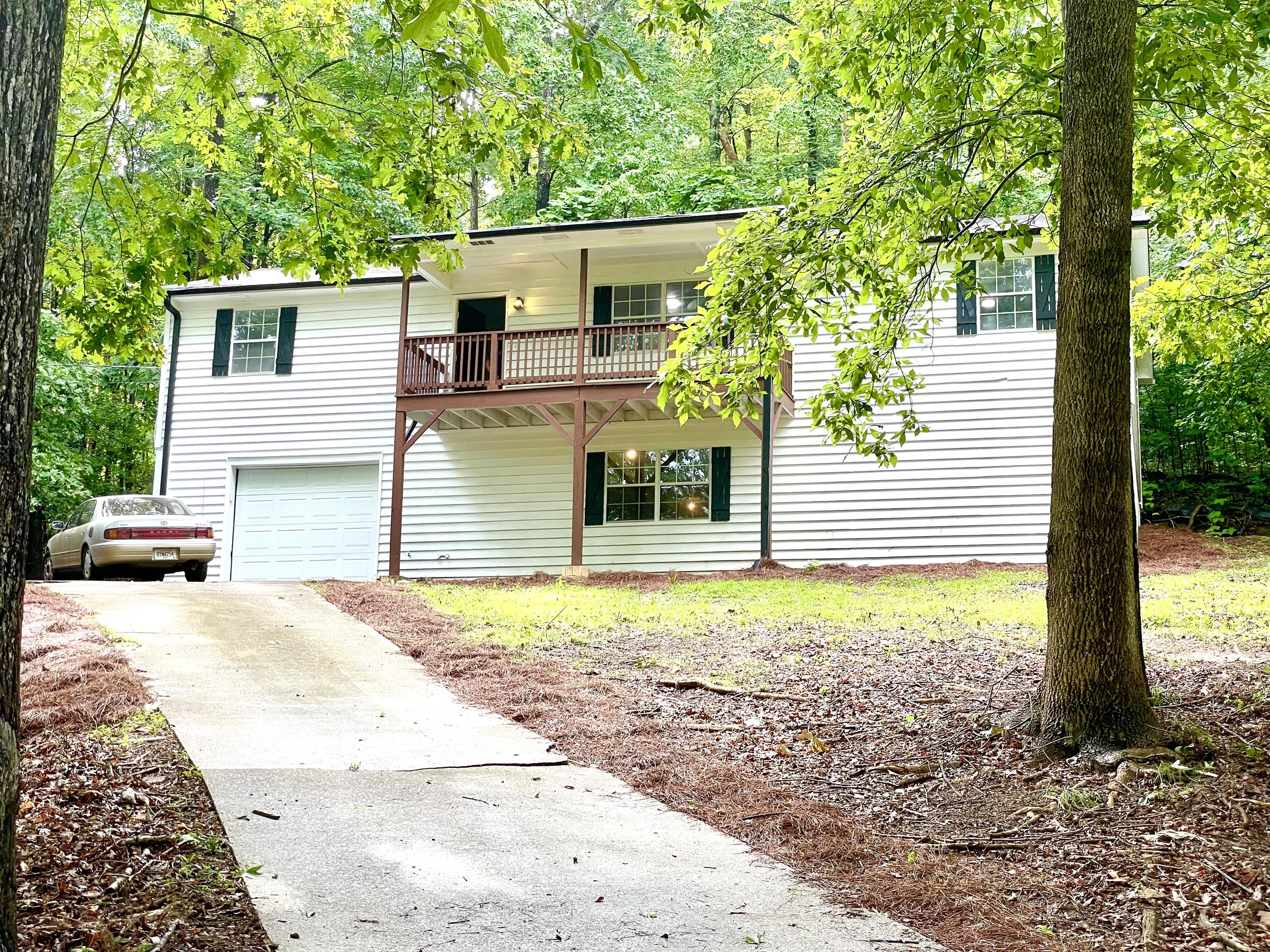 5019 Peach Mountain Circle